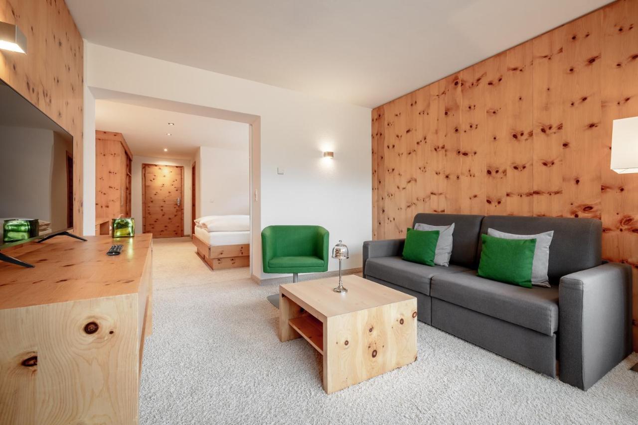 Alpen-Comfort-Hotel Central Nauders Extérieur photo